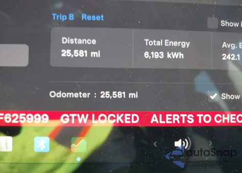 2023 Tesla Model 3 Rear-Wheel Drive z USA, uszkodzony, nr VIN 5YJ3E1EA2PF625999